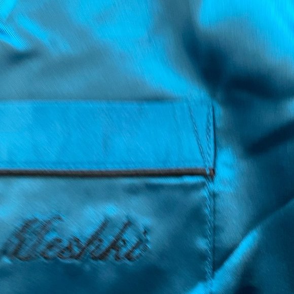 NWT Meshki Claire Satin Pajama Turquoise *Top Only* M - Picture 4 of 6